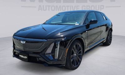 2026 Cadillac Lyriq V Premium