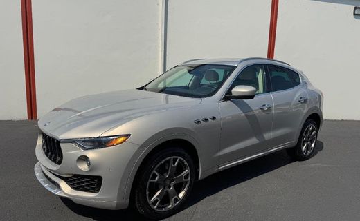 2017 Maserati Levante Luxury