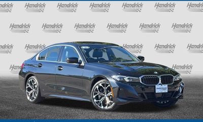 2025 BMW 330i