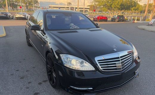 2012 Mercedes-Benz S-Class S550