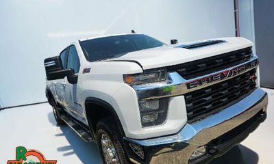 2023 Chevrolet Silverado HD LT