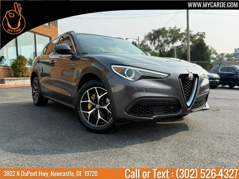 2019 Alfa Romeo Stelvio — a typically priced live listing