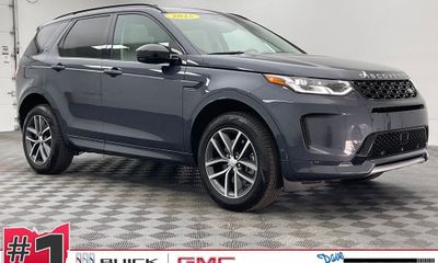 2025 Land Rover Discovery Sport S