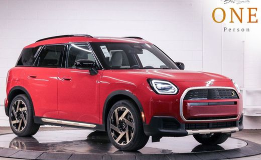 2025 Mini Countryman S E