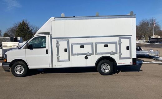 2025 Chevrolet Express 3500 Cutaway 159