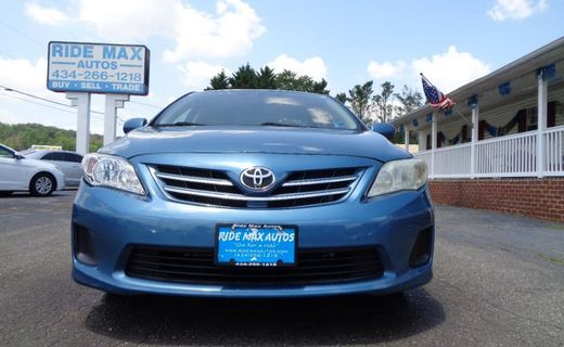 2013 Toyota Corolla LE