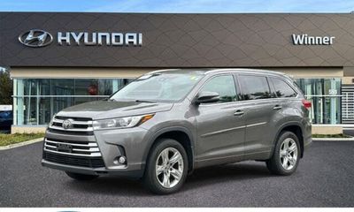 2018 Toyota Highlander LTD Platinum