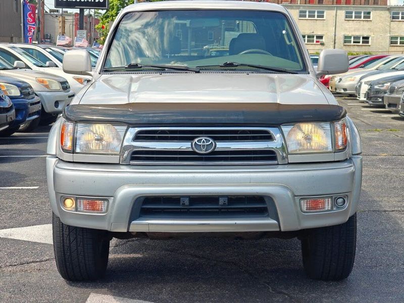 1999 Toyota 4runner — a typically priced live listing