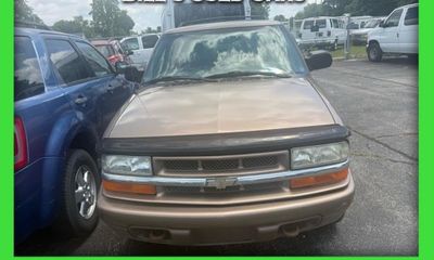 2003 Chevrolet Blazer LS