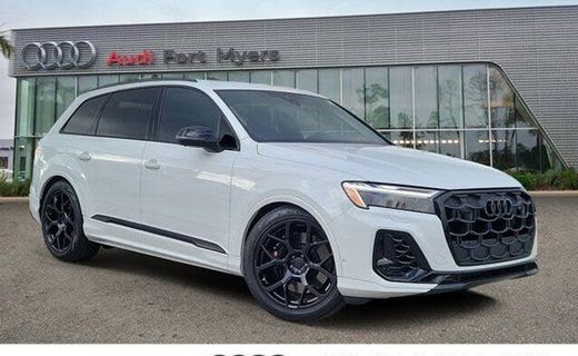 2026 Audi SQ7 Quattro Premium Plus