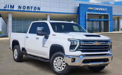 2025 Chevrolet Silverado HD LTZ