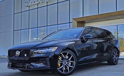 2024 Volvo V60 Polestar Engineered