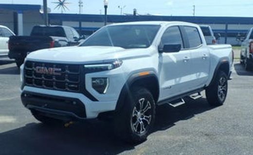 2025 GMC Canyon AT4