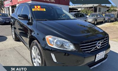 2017 Volvo XC60 Base