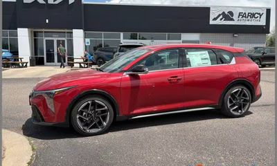 2026 Kia K4 GT Line