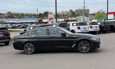2023 BMW 530e 530XE