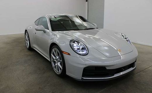 2025 Porsche 911 Carrera
