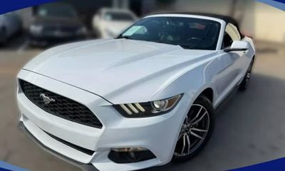 2016 Ford Mustang I4 Convertible
