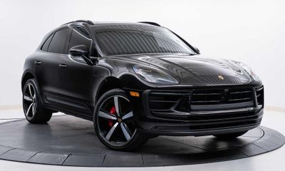 2025 Porsche Macan S