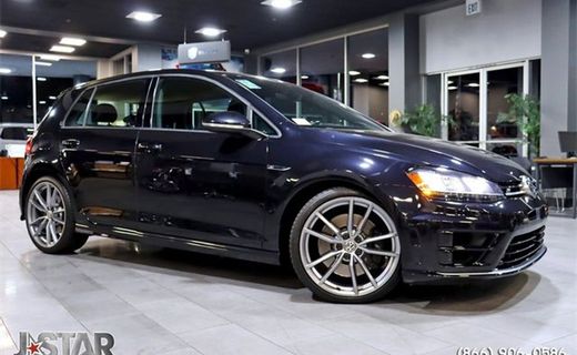 2017 Volkswagen Golf R Base