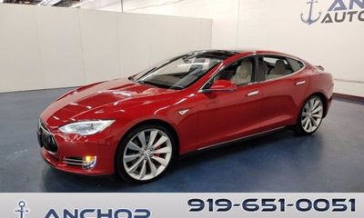2015 Tesla Model S P85D
