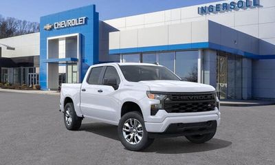 2026 Chevrolet Silverado Custom