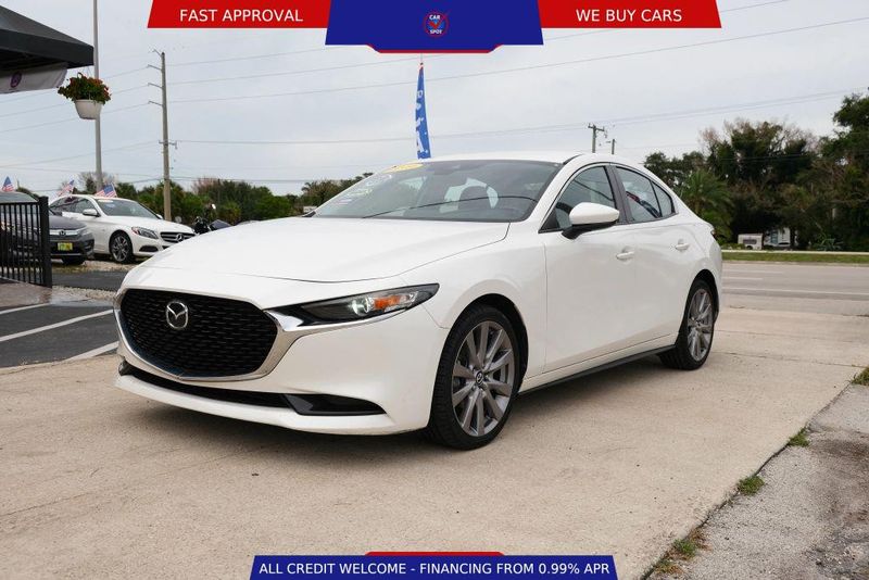 2019 Mazda MAZDA3 — a typically priced live listing