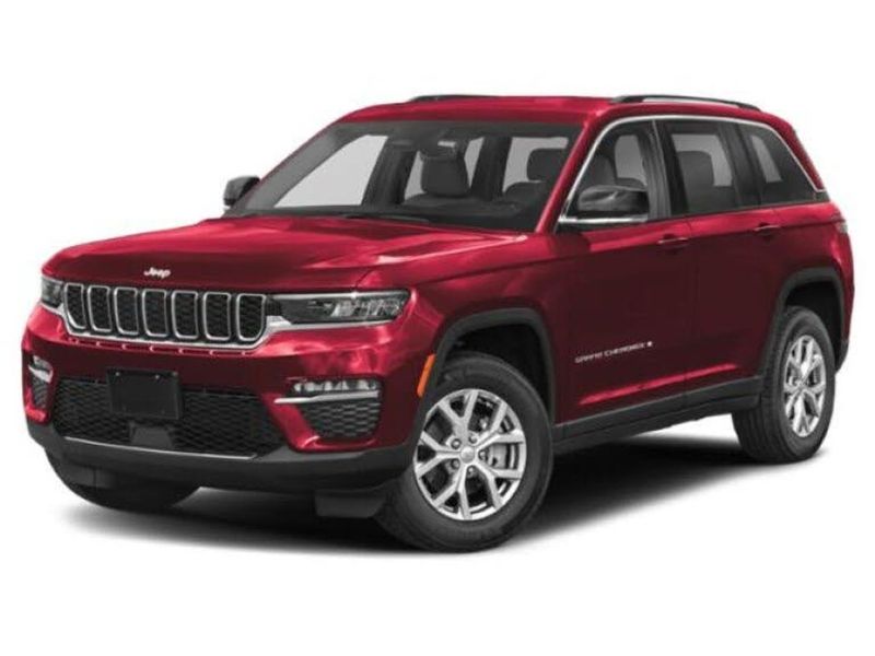2025 Jeep Grand Cherokee — a typically priced live listing