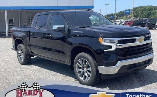 2026 Chevrolet Silverado LT