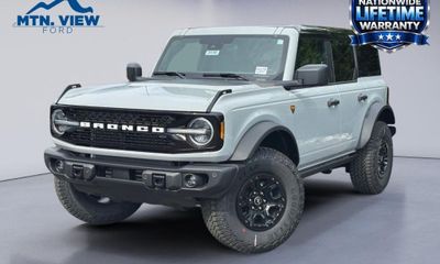 2026 Ford Bronco Badlands
