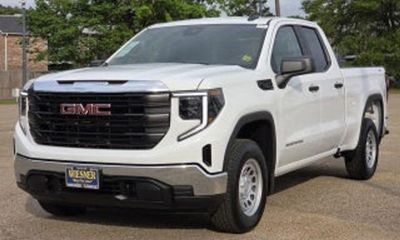 2026 GMC Sierra Pro