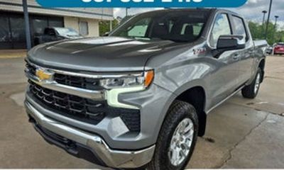 2024 Chevrolet Silverado RST