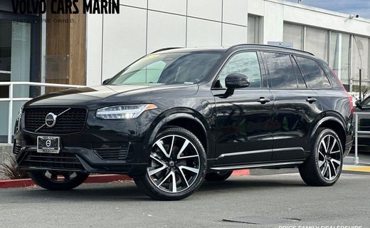 2023 Volvo XC90 Ultimate Dark