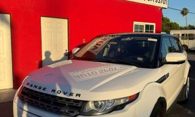 2013 Land Rover Range Evoque Pure Premium