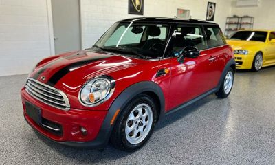 2013 Mini Hardtop Hatchback