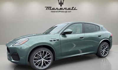 2026 Maserati Grecale Modena S TBC