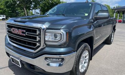 2018 GMC Sierra SLE