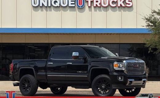 2018 GMC Sierra Denali