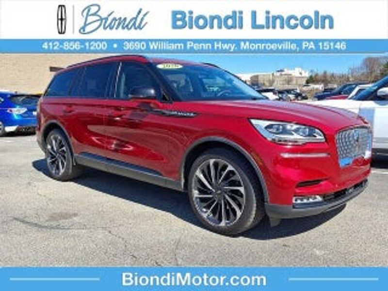 2022 Lincoln Aviator — a typically priced live listing