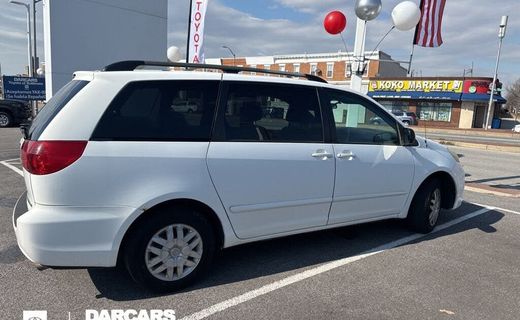 2006 Toyota Sienna LE