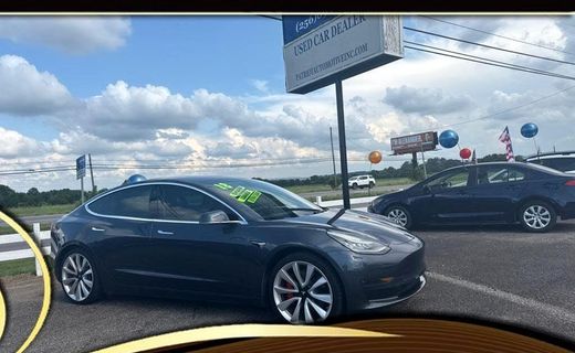 2018 Tesla Model 3 Performance