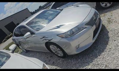 2014 Lexus ES 300H
