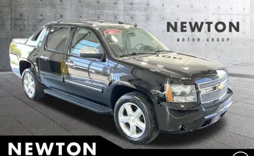 2013 Chevrolet Avalanche LS
