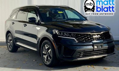 2022 Kia Sorento S