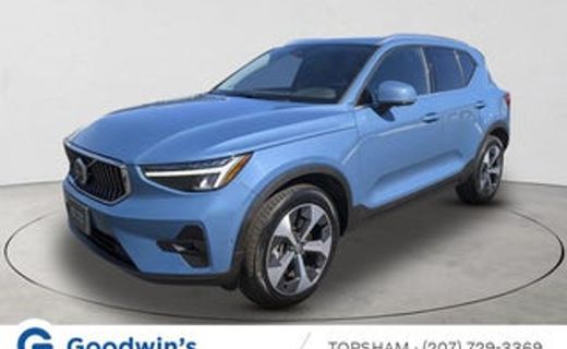 2025 Volvo XC40 Plus Bright