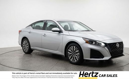 2026 Nissan Altima SV