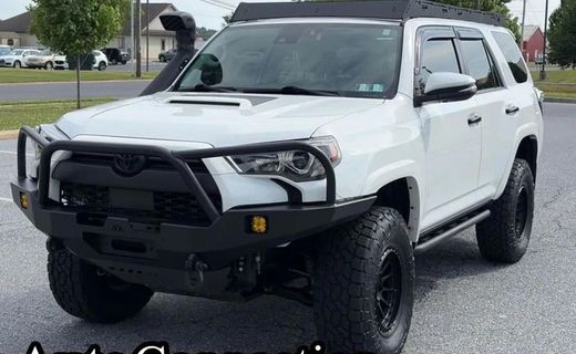 2021 Toyota 4RUNNER Venture