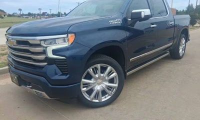 2022 Chevrolet Silverado High Country