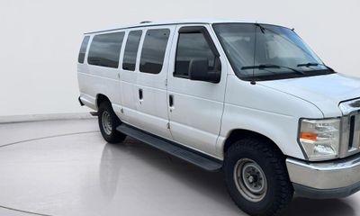 2014 Ford E-350 E 350 XLT