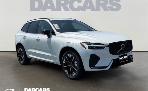 2026 Volvo XC60 Plus Dark